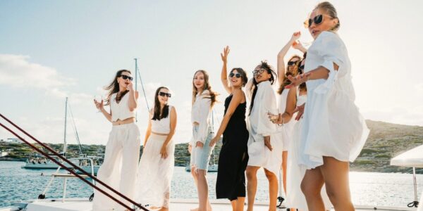 Private boat party (2)